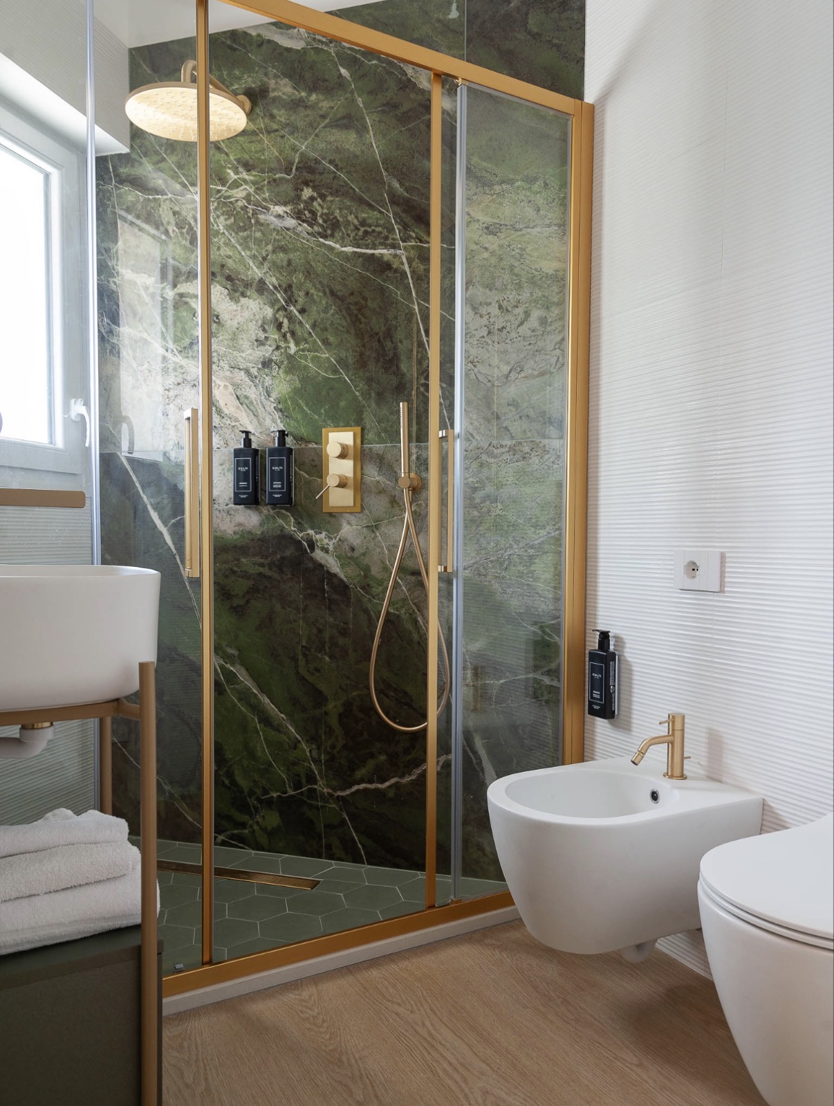 Bilocale luxury a 100 metri dal mare